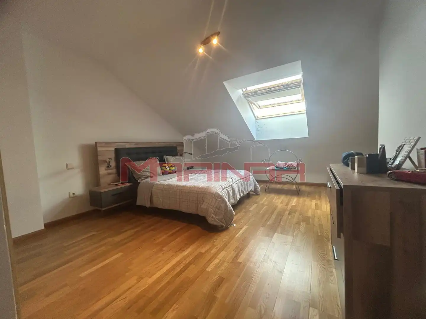 Habitación de Dúplex en venta en Esquivias con Aire acondicionado y Calefacción