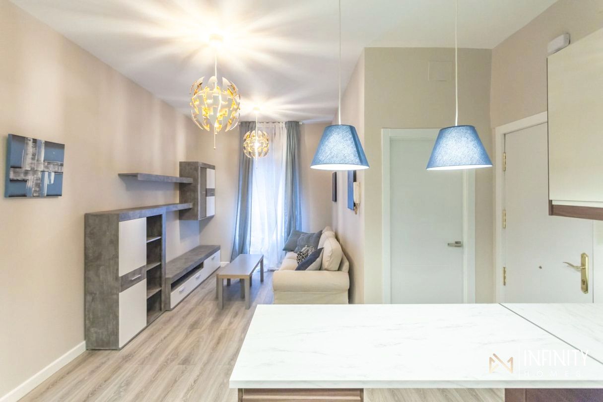 Bedroom of Flat to rent in Bilbao   with Heating