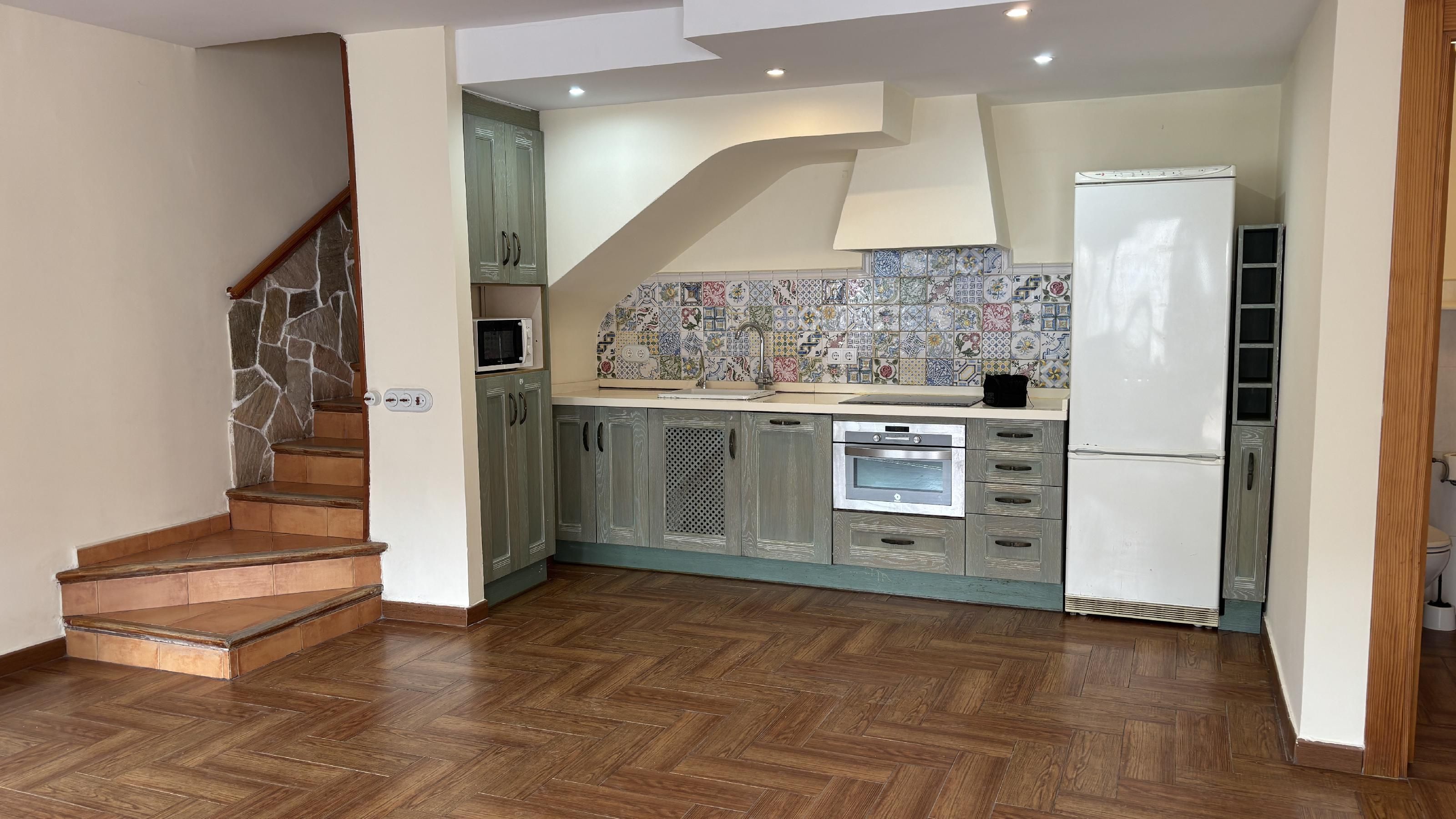 Kitchen of Single-family semi-detached for sale in Benalmádena  with Private garden, Terrace and Swimming Pool