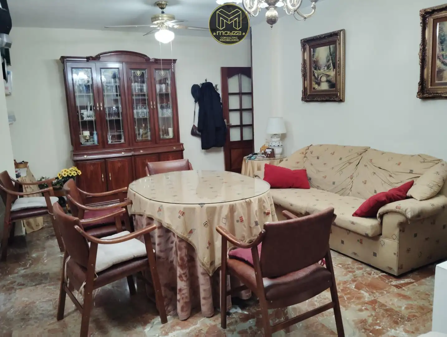 Wohnzimmer von Erdgeschoss zum Verkauf in Jaén mit Terrasse