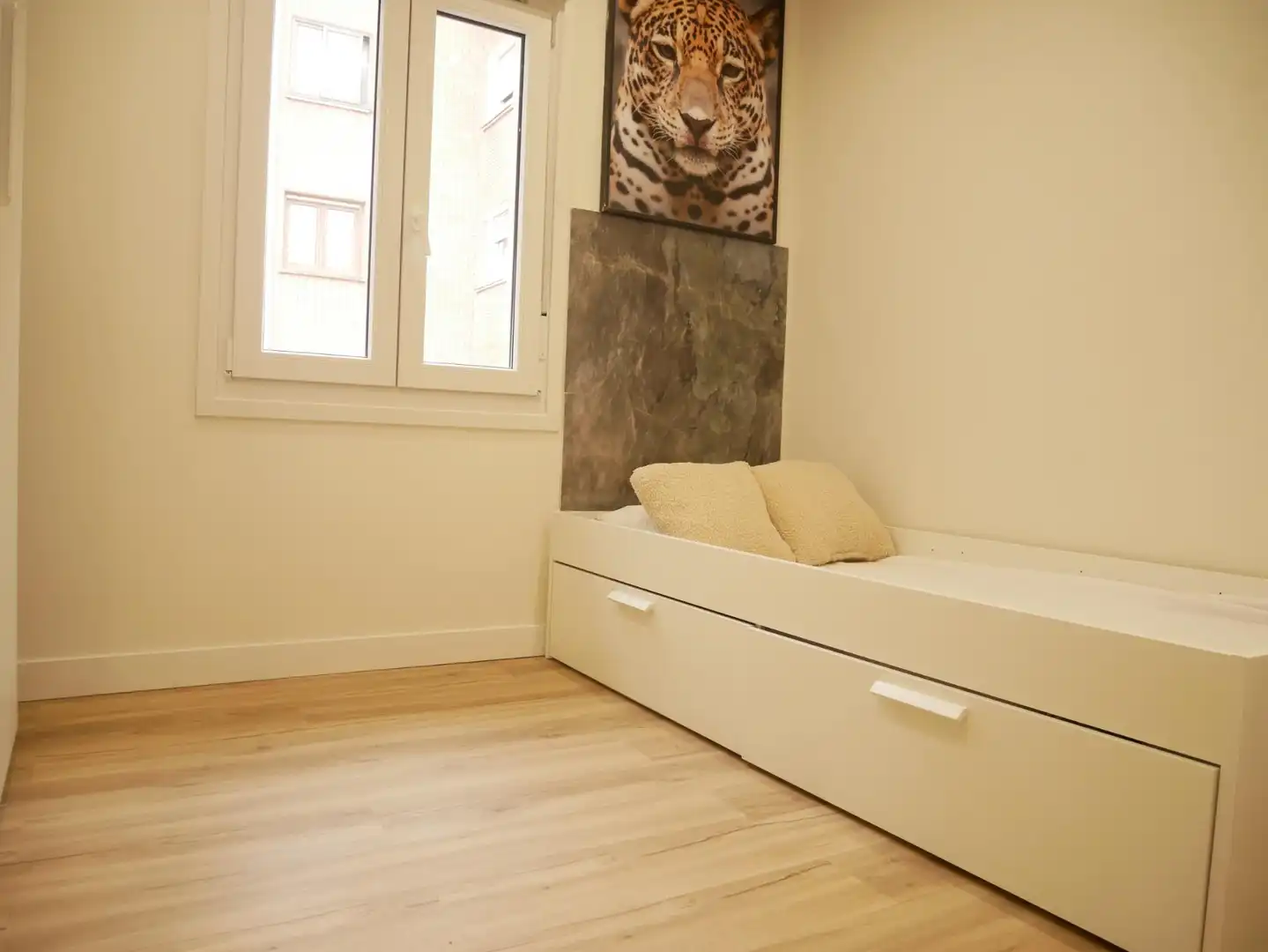 Habitación de Piso en venta en Basauri  con Amueblado