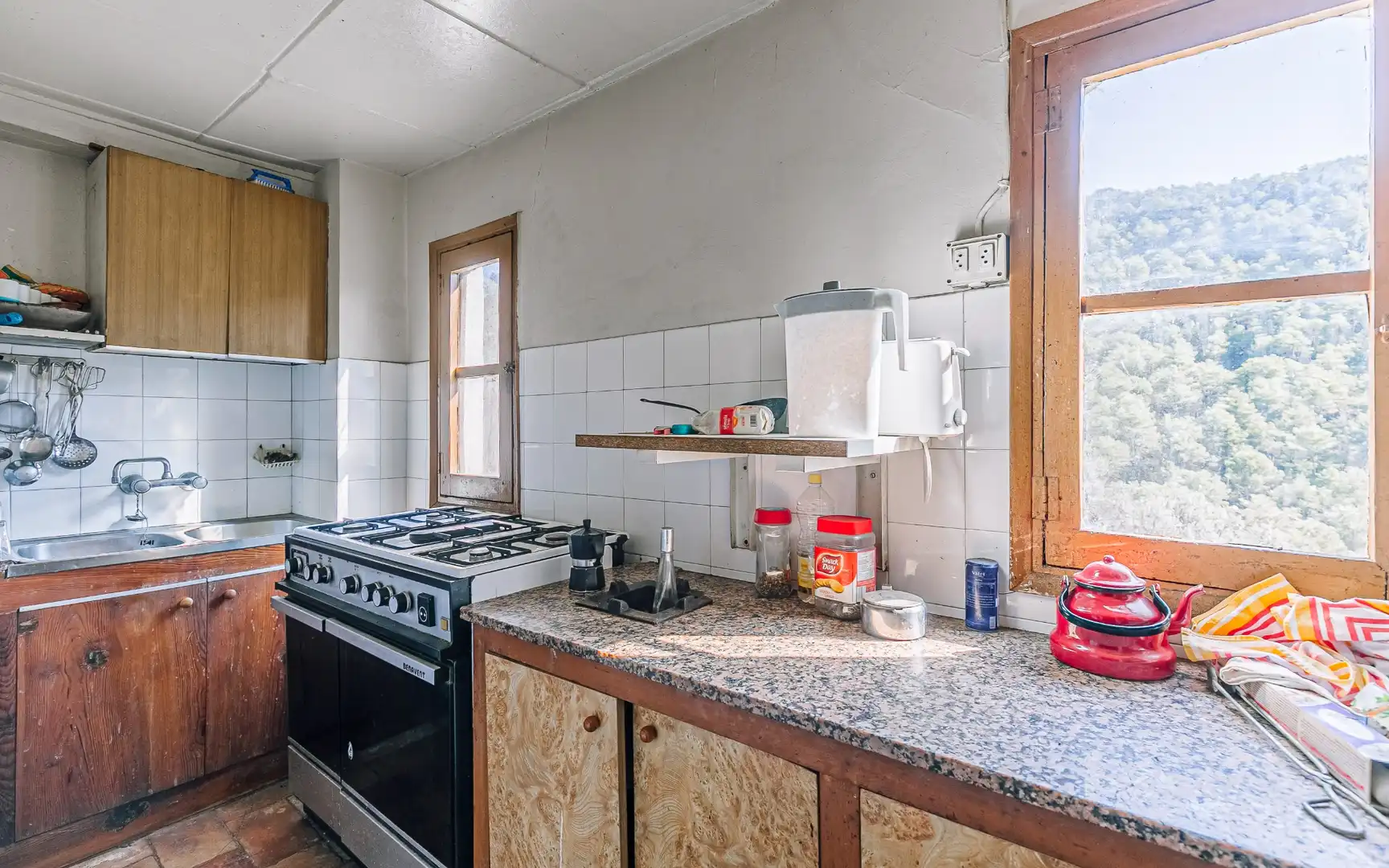 Cocina de Finca rústica en venta en Navès con Calefacción, Jardín privado y Terraza
