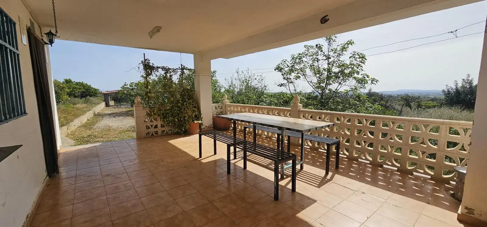 Terrassa de Casa o xalet en venda en Cheste amb Jardí privat i Alarma