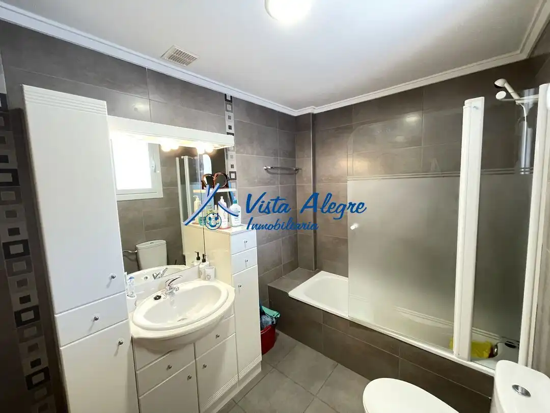 Bathroom of Detached homes for sale in Haro  with Heating, Parquet flooring and Terrace