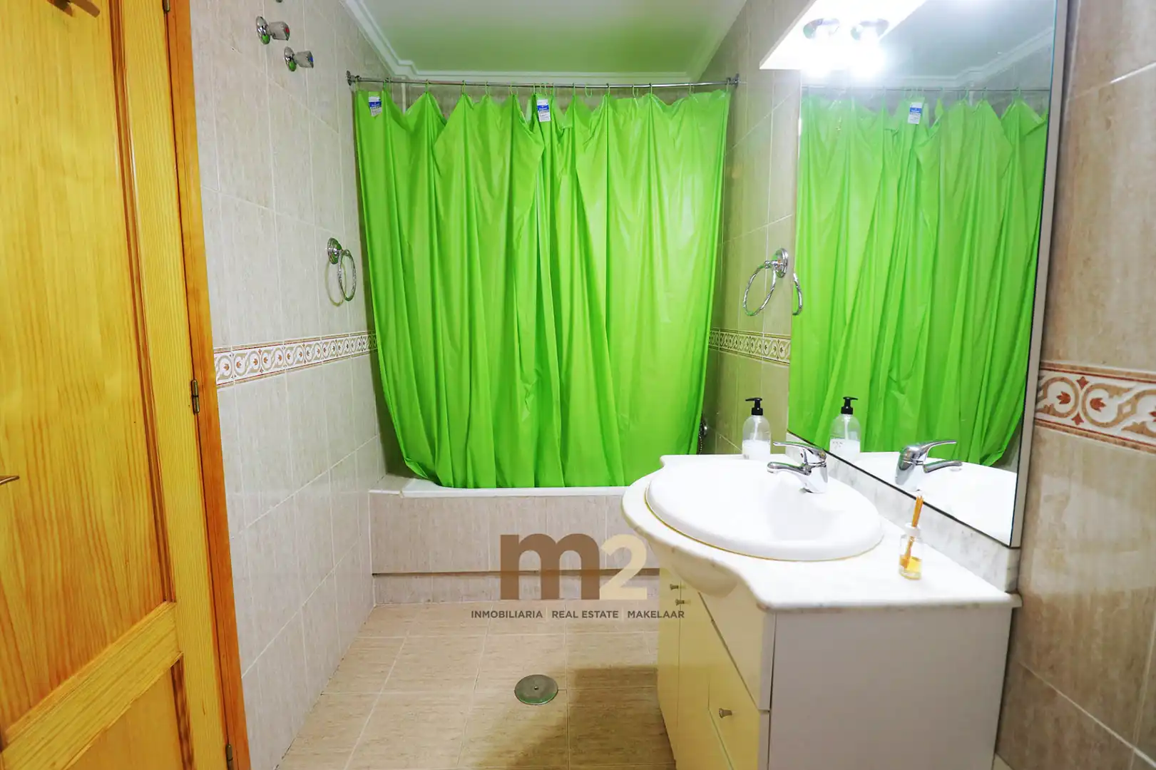 Bany de Apartament en venda en Guardamar del Segura amb Aire condicionat, Calefacció i Terrassa