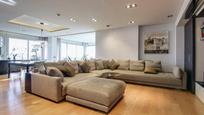 Living room of Flat for sale in  Barcelona Capital  with Air Conditioner and Balcony