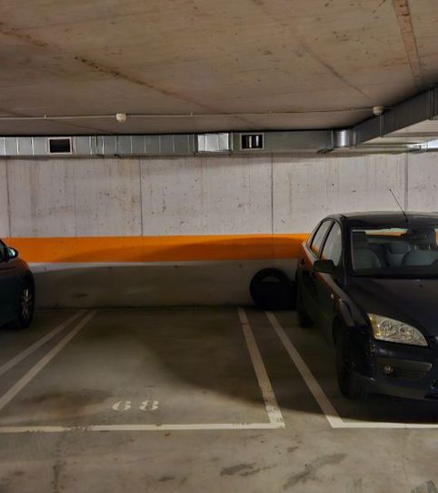 Foto 2 von Garage zur Miete in Morlans Pasealekua, 15, Amara, Donostia - San Sebastián