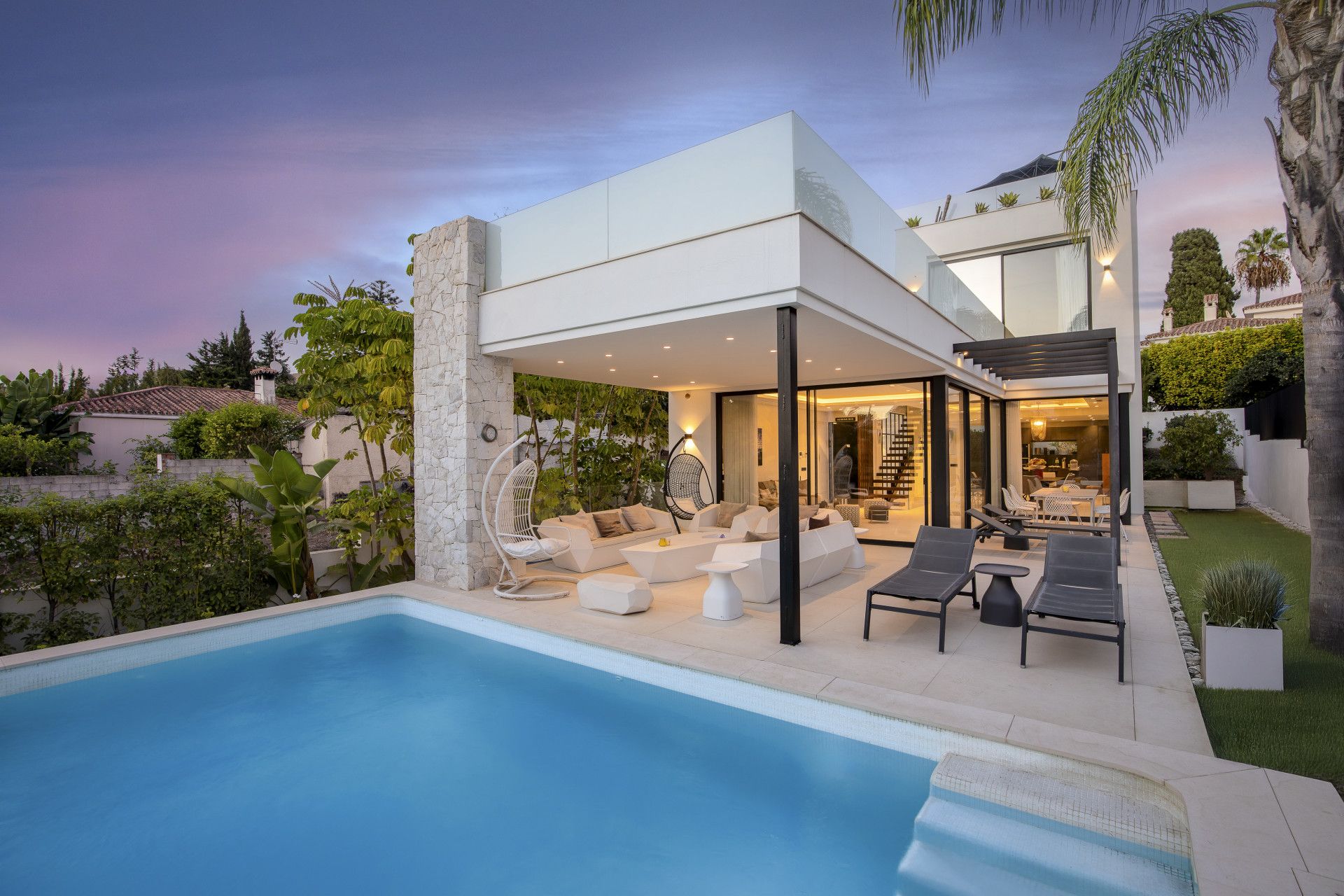 Terrassa de Casa o xalet en venda en Marbella amb Aire condicionat, Jardí privat i Terrassa