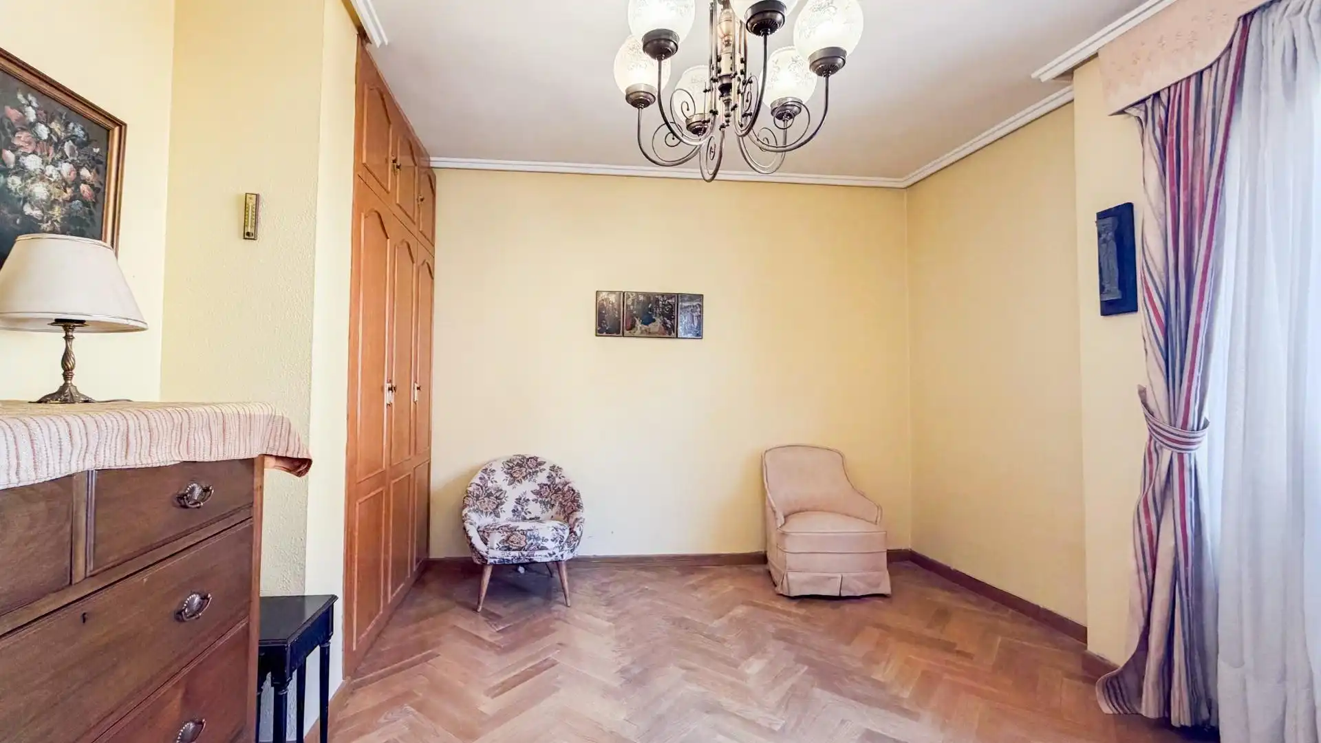 Wohnzimmer von Wohnung zum Verkauf in Valencia mit Klimaanlage, Heizung und Parkett
