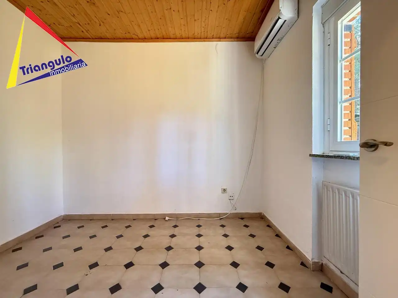 Casa o chalet en venta en Marugán con Aire acondicionado, Calefacción y Jardín privado