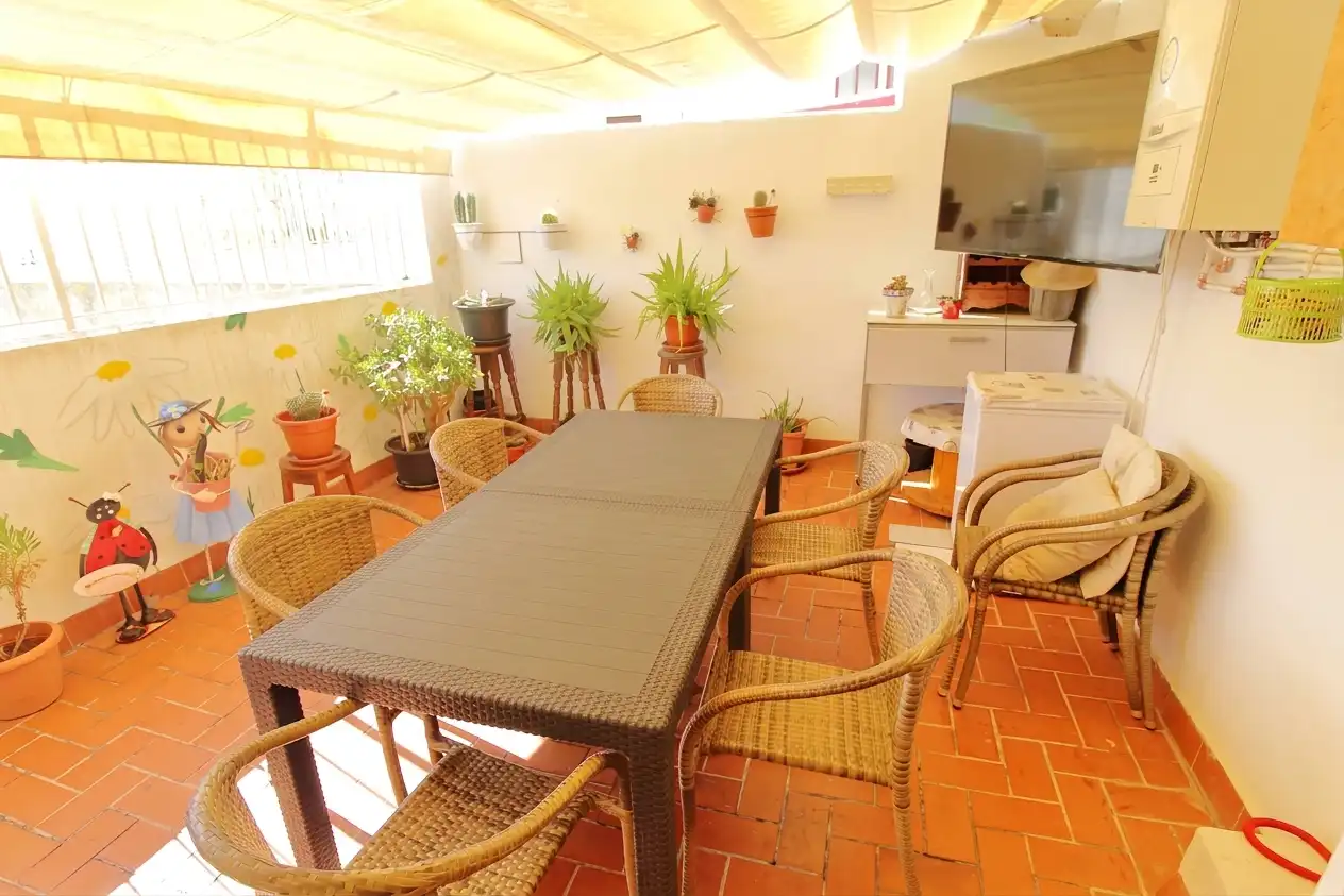 Appartamento con terrazza in vendita a Carrer de Sant Lluís, imagen 4