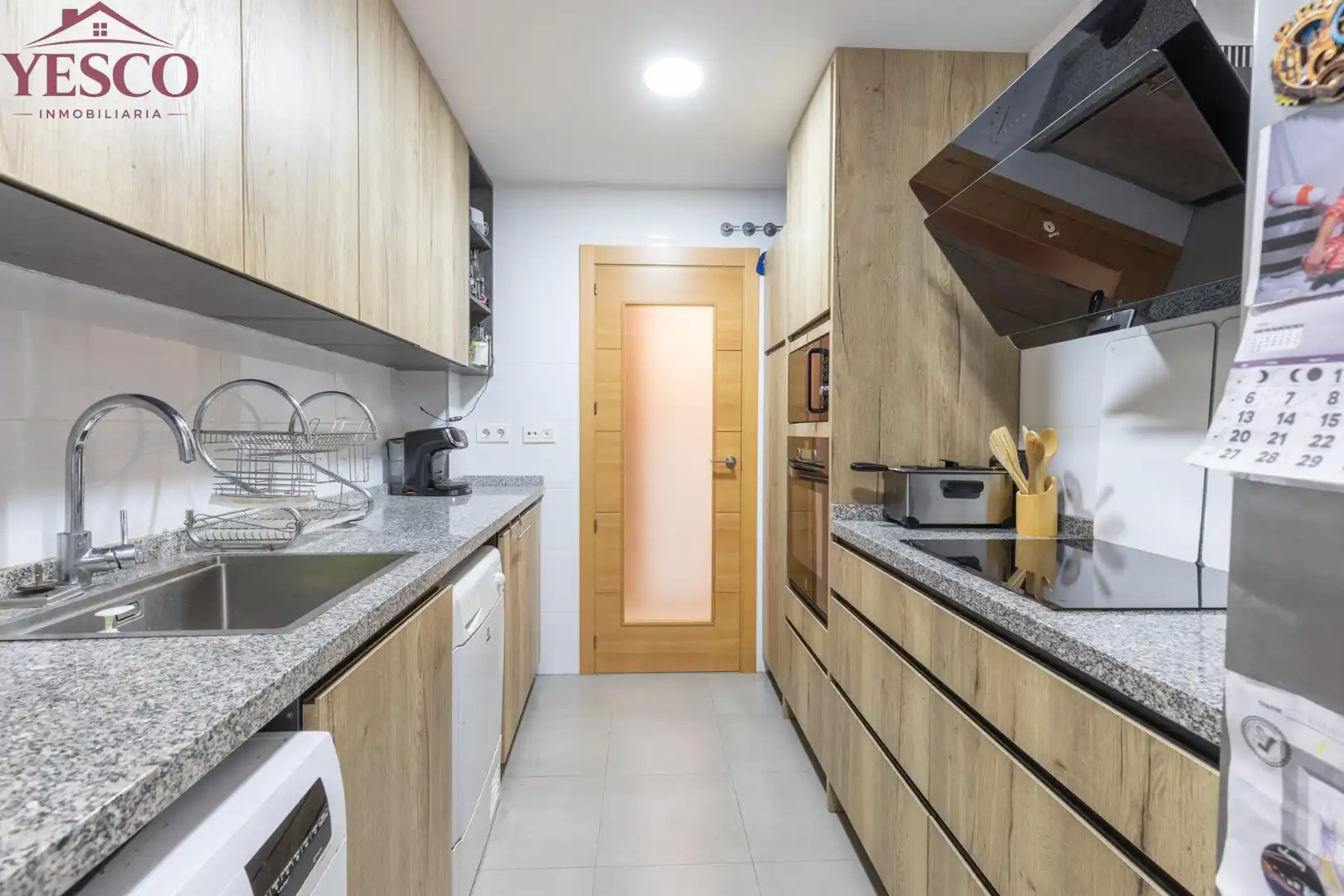Küche von Wohnung zum Verkauf in Churriana de la Vega mit Klimaanlage
