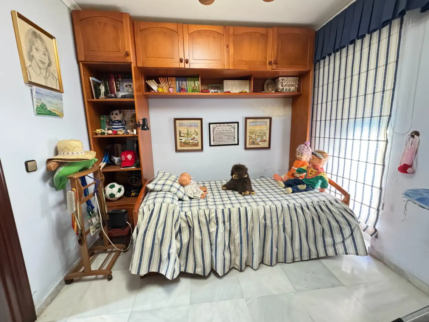Bedroom of Houses for sale in Sevilla  with Air Conditioner, Private garden and Terrace