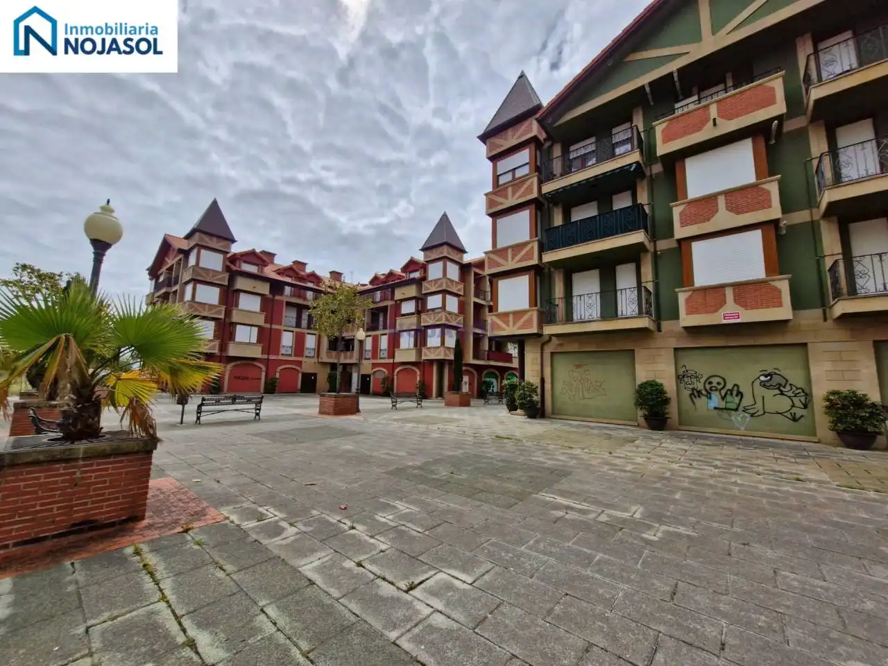 Apartament amb terrassa en venda a Calle los nogales, imagen 5