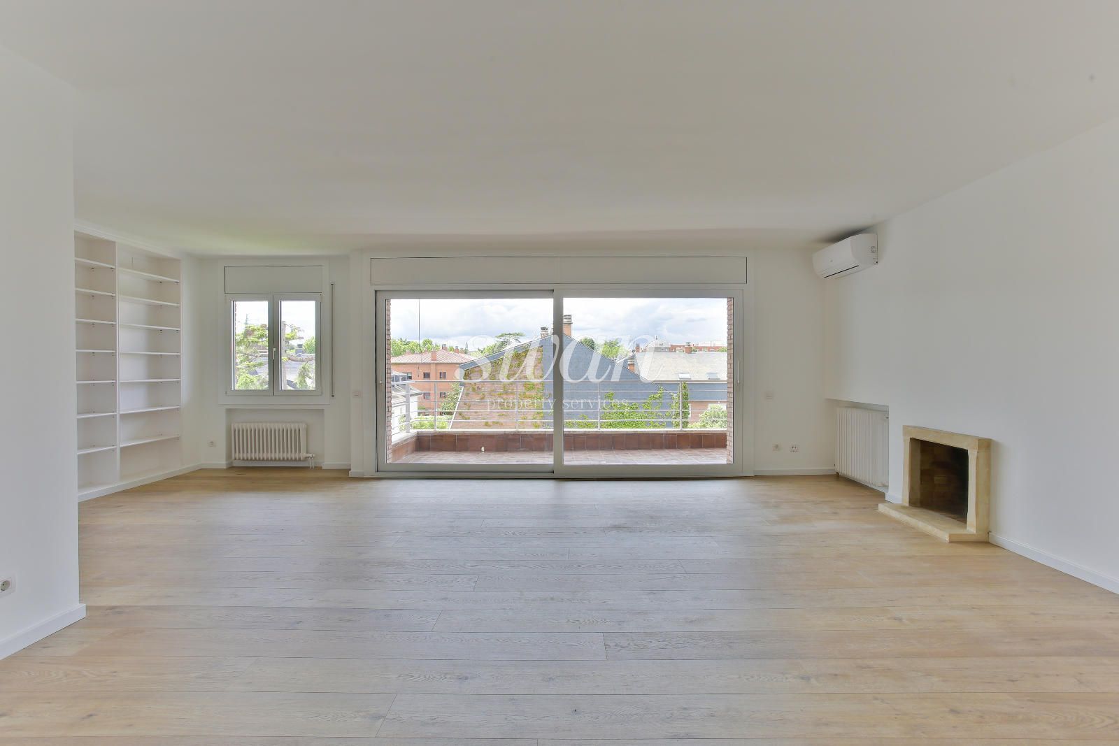 Sala d'estar de Pis de lloguer en Sant Cugat del Vallès amb Aire condicionat, Calefacció i Terrassa