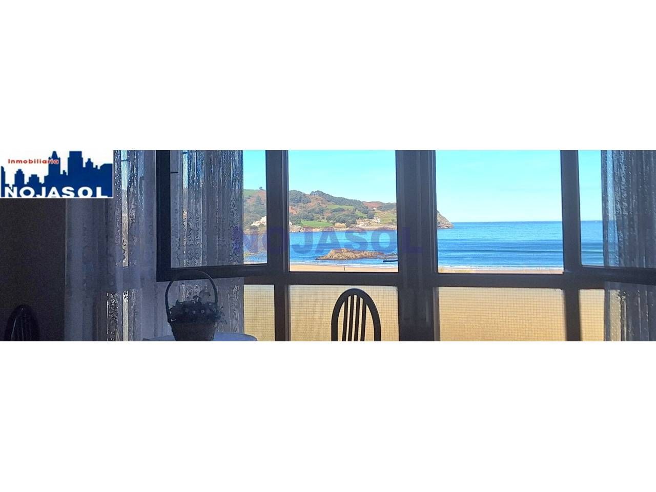 Dormitori de Apartament de lloguer en Noja amb Moblat