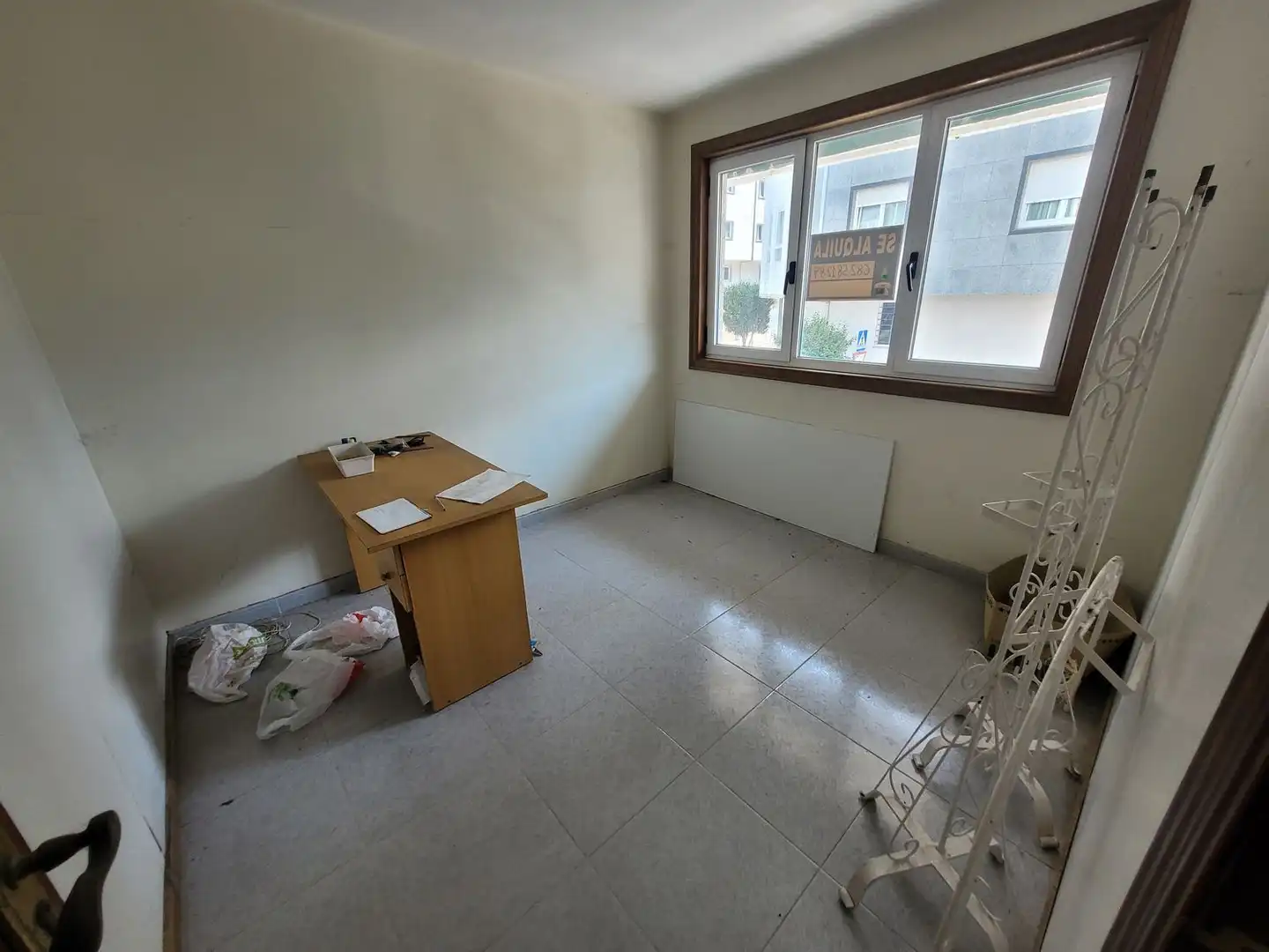 Habitación de Oficina de alquiler en Santa Comba