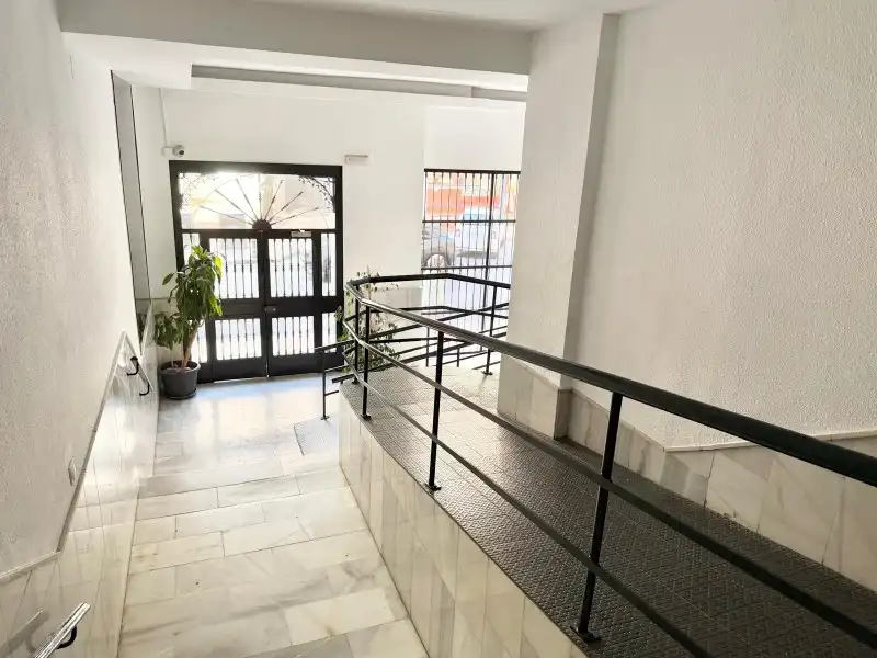 Estudio en venta en Torremolinos con Terraza y Balcón