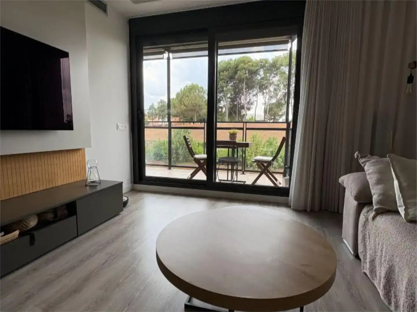 Balcony of Flat for sale in Sabadell  with Air Conditioner and Swimming Pool