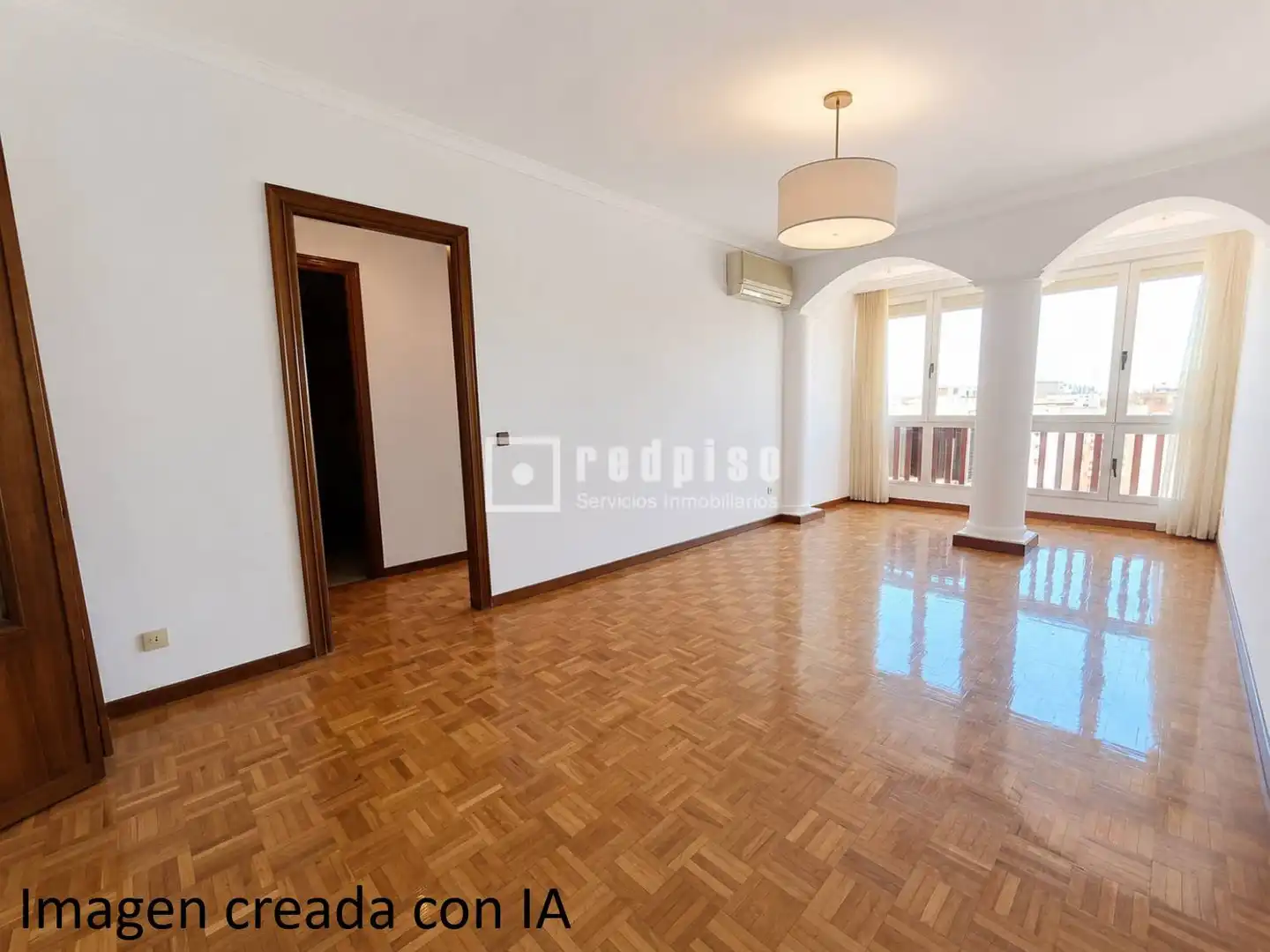 Piso con ascensor en venta en de las Delicias