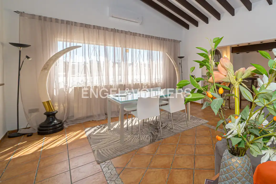 Comedor de Casa o chalet en venta en La Nucia con Aire acondicionado, Jardín privado y Piscina
