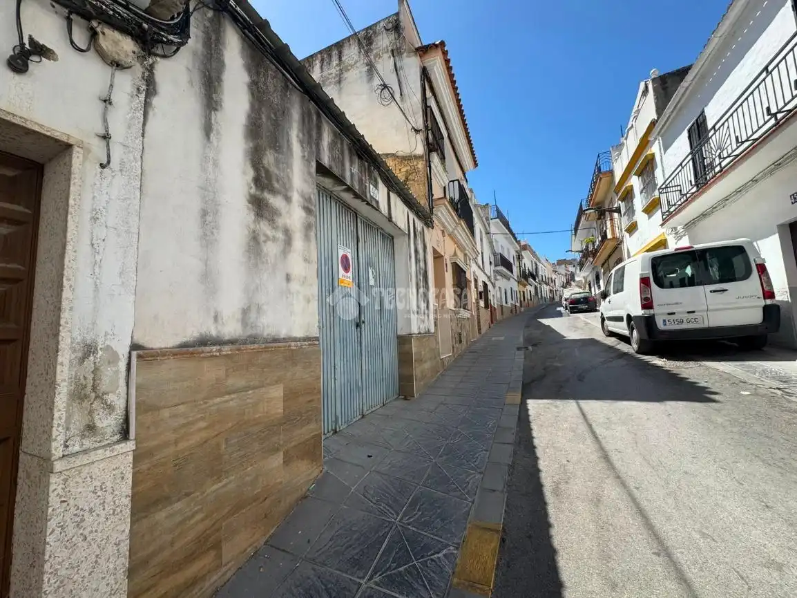 Garaje en venta en C. Cantarrana, Las Cabezas de San Juan