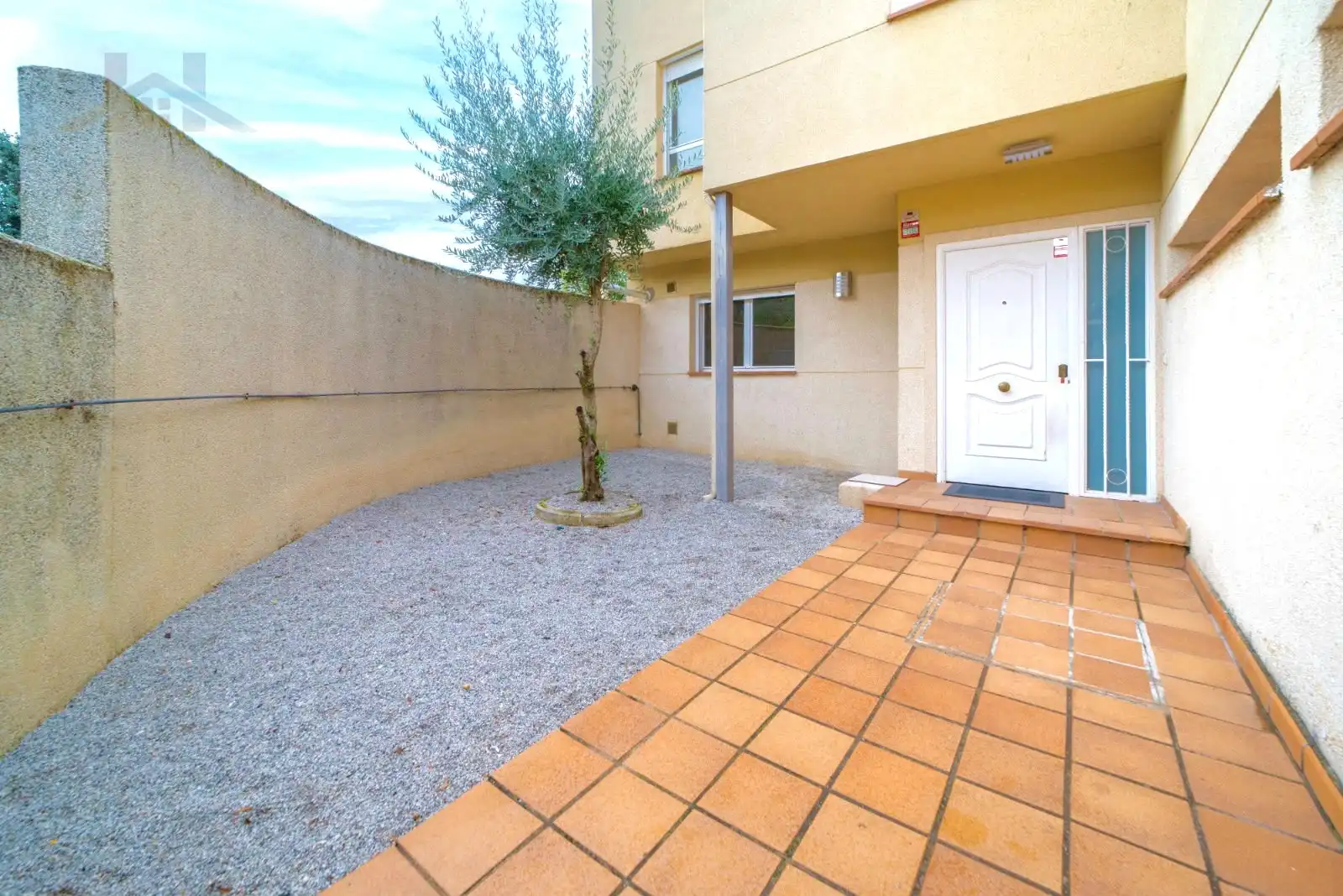 Doppelhaushälfte mit Garten zum Verkauf in Fontenebro - Altavista, imagen 3