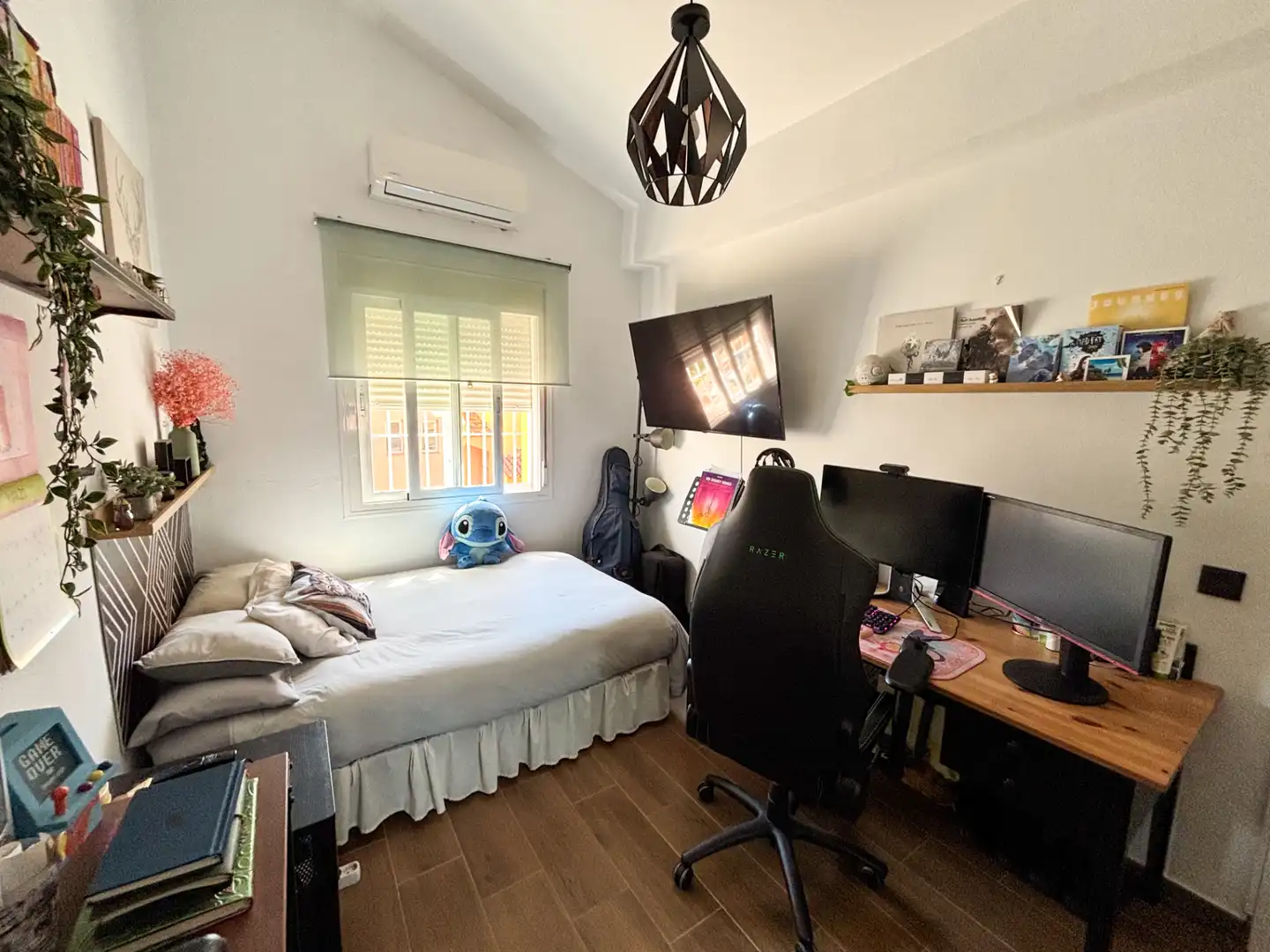 Habitación de Casa adosada en venta en Estepona con Aire acondicionado, Calefacción y Terraza