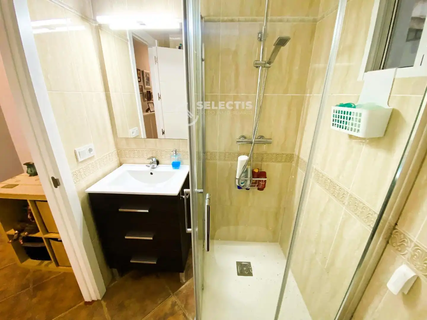 Baño de Piso en venta en Huelva con Aire acondicionado, Terraza y Balcón