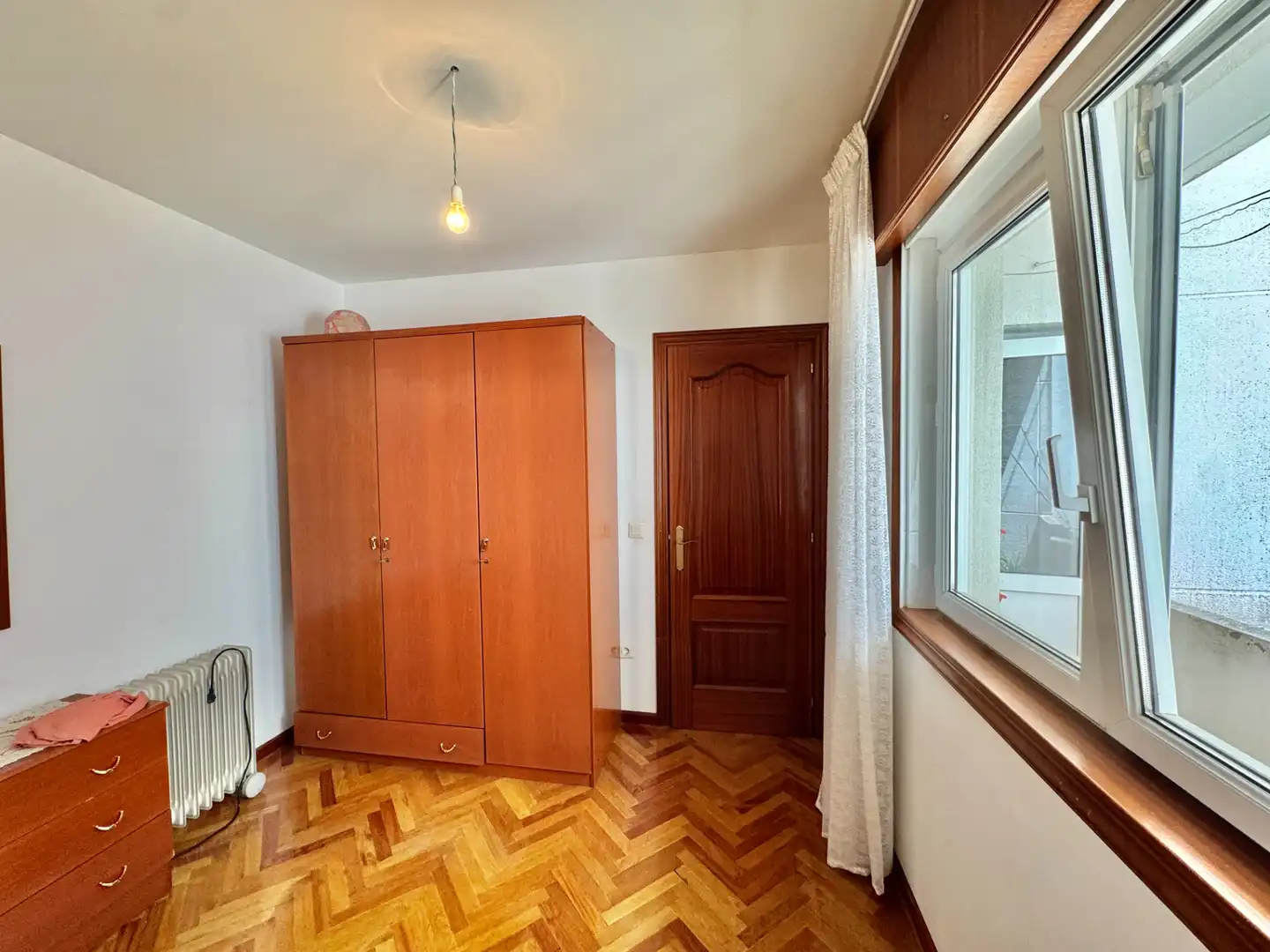Habitación de Piso en venta en Arteixo con Parquet, Amueblado y Horno
