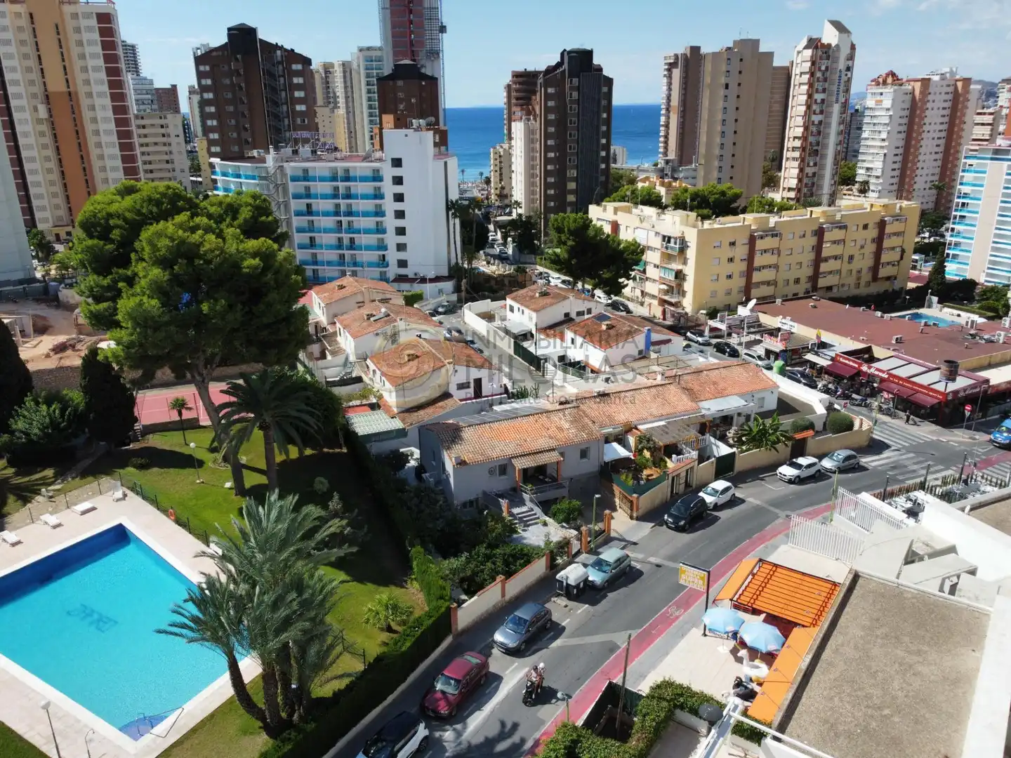 Vista exterior de Casa o chalet en venta en Benidorm con Aire acondicionado, Calefacción y Jardín privado