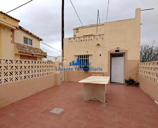 Vista exterior de Casa o xalet en venda en Torrent amb Terrassa i Traster