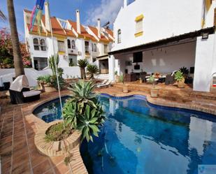 Single-family semi-detached for sale in Puerto de Estepona