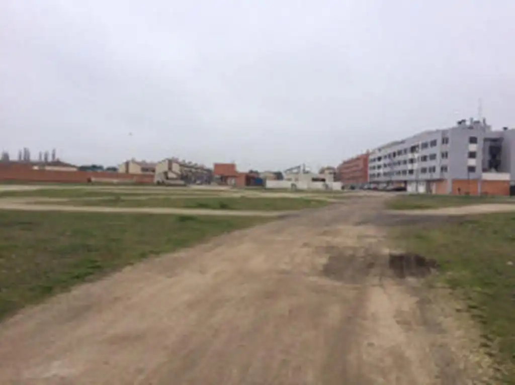 Residential land for sale in Laguna de Duero, imagen 5