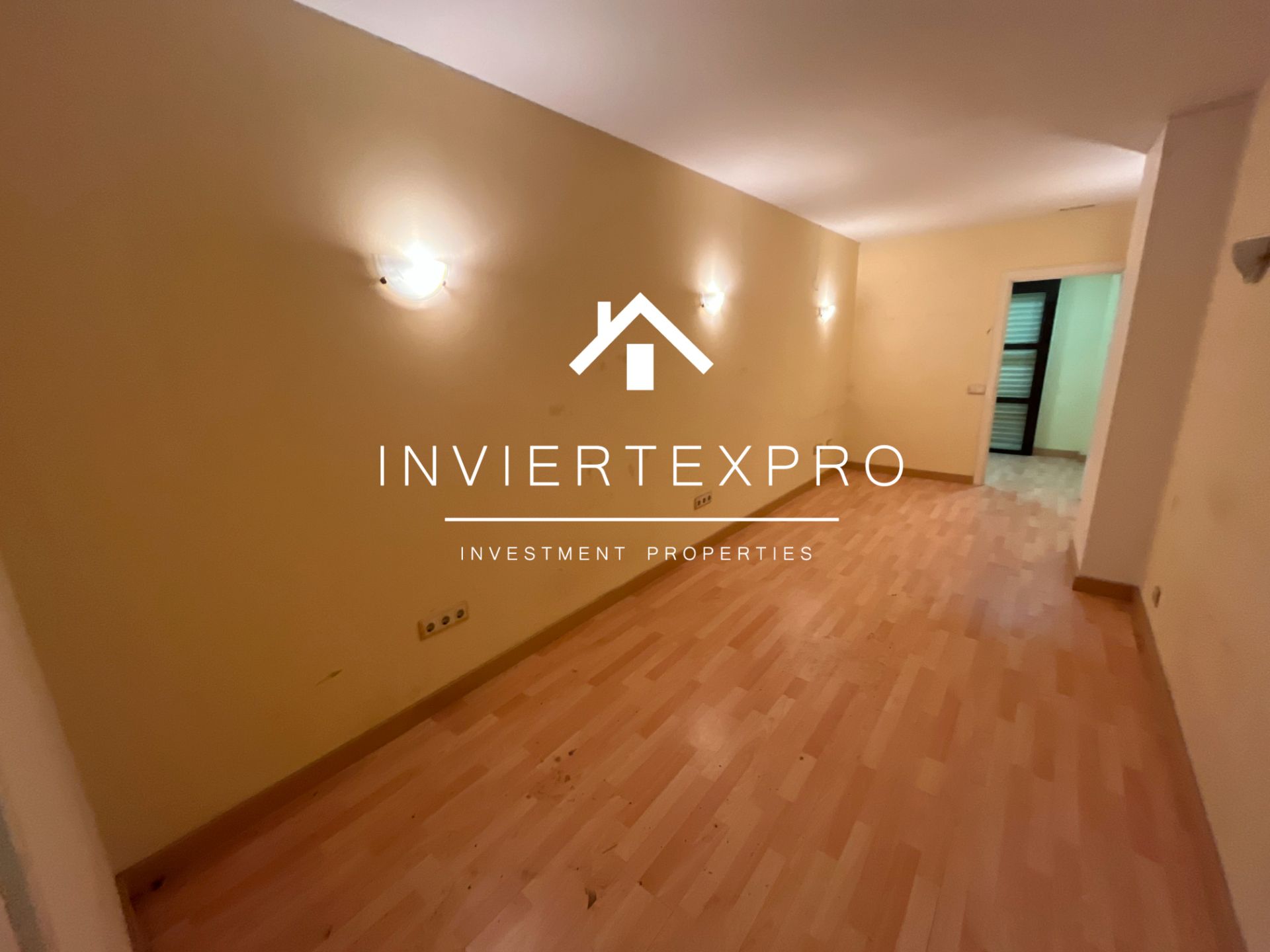 Local en venda en Arenys de Mar amb Aire condicionat i Parquet