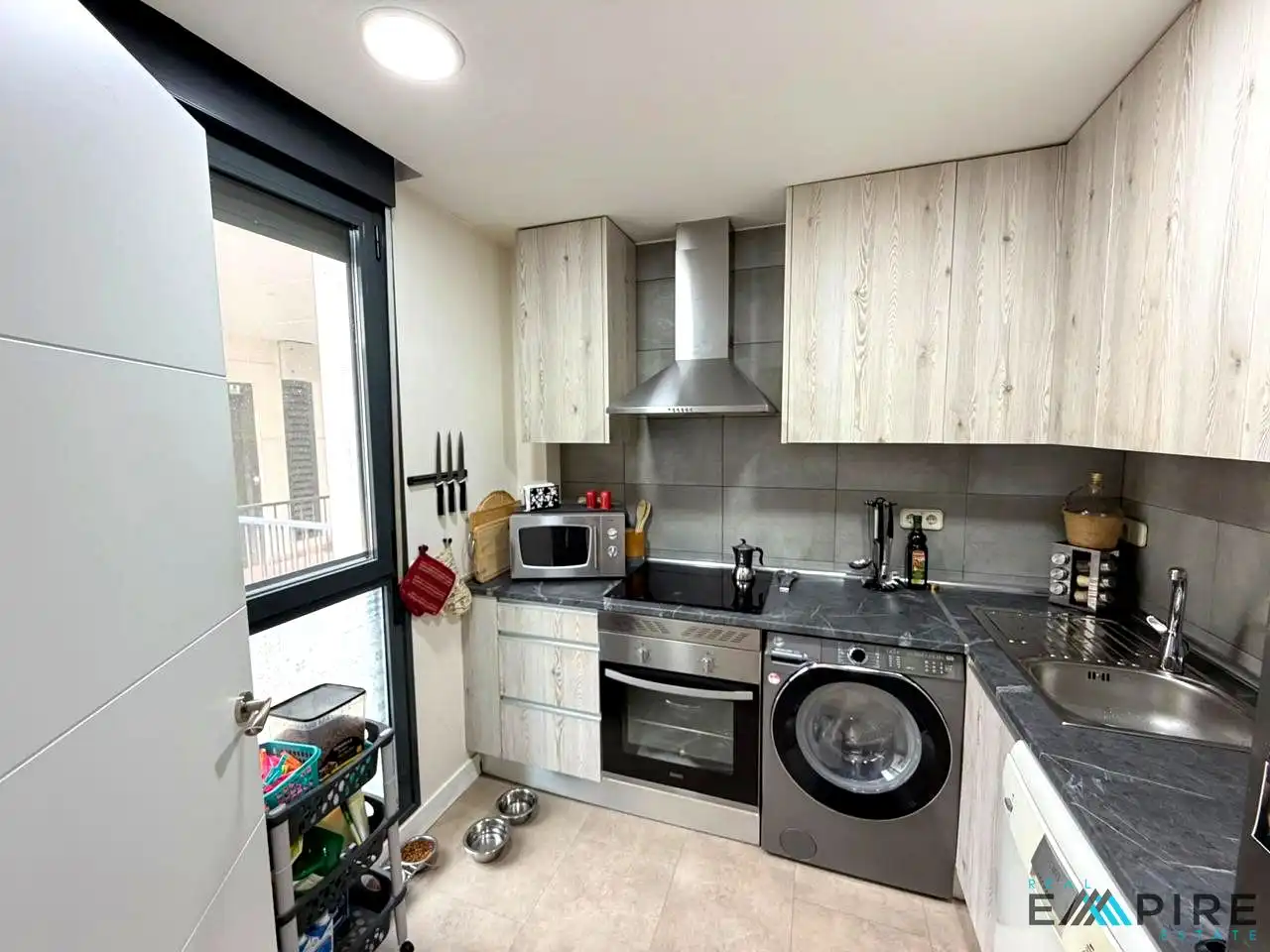 Cocina de Piso en venta en El Viso de San Juan con Aire acondicionado, Calefacción y Amueblado