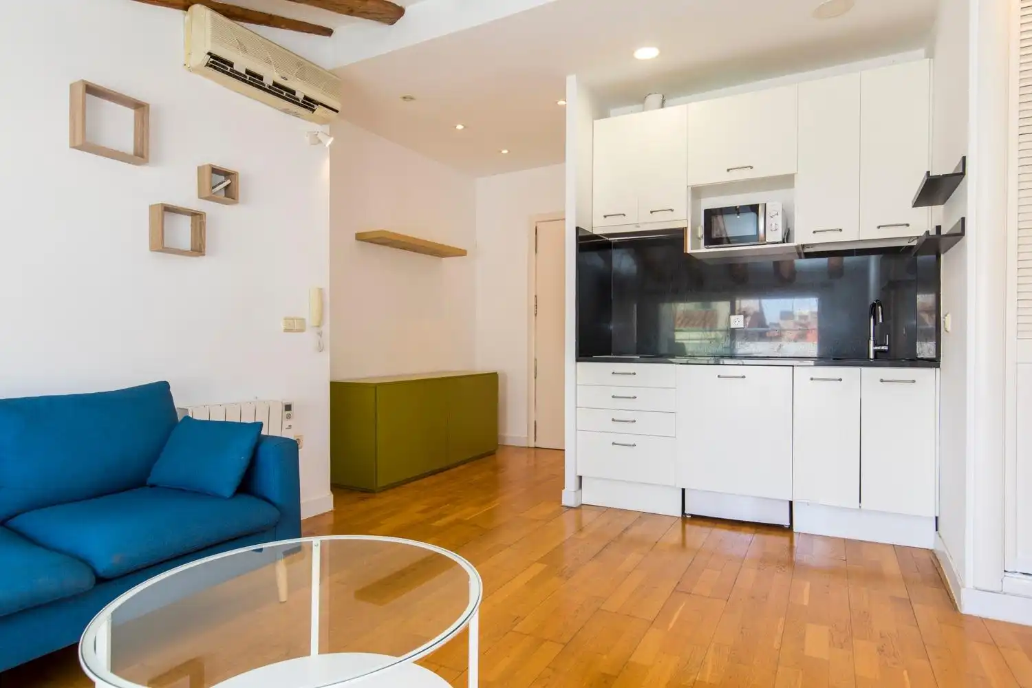 Attic for rent in Calle ZUMALACARREGUI, TOMAS, 11, Paseo Sagasta