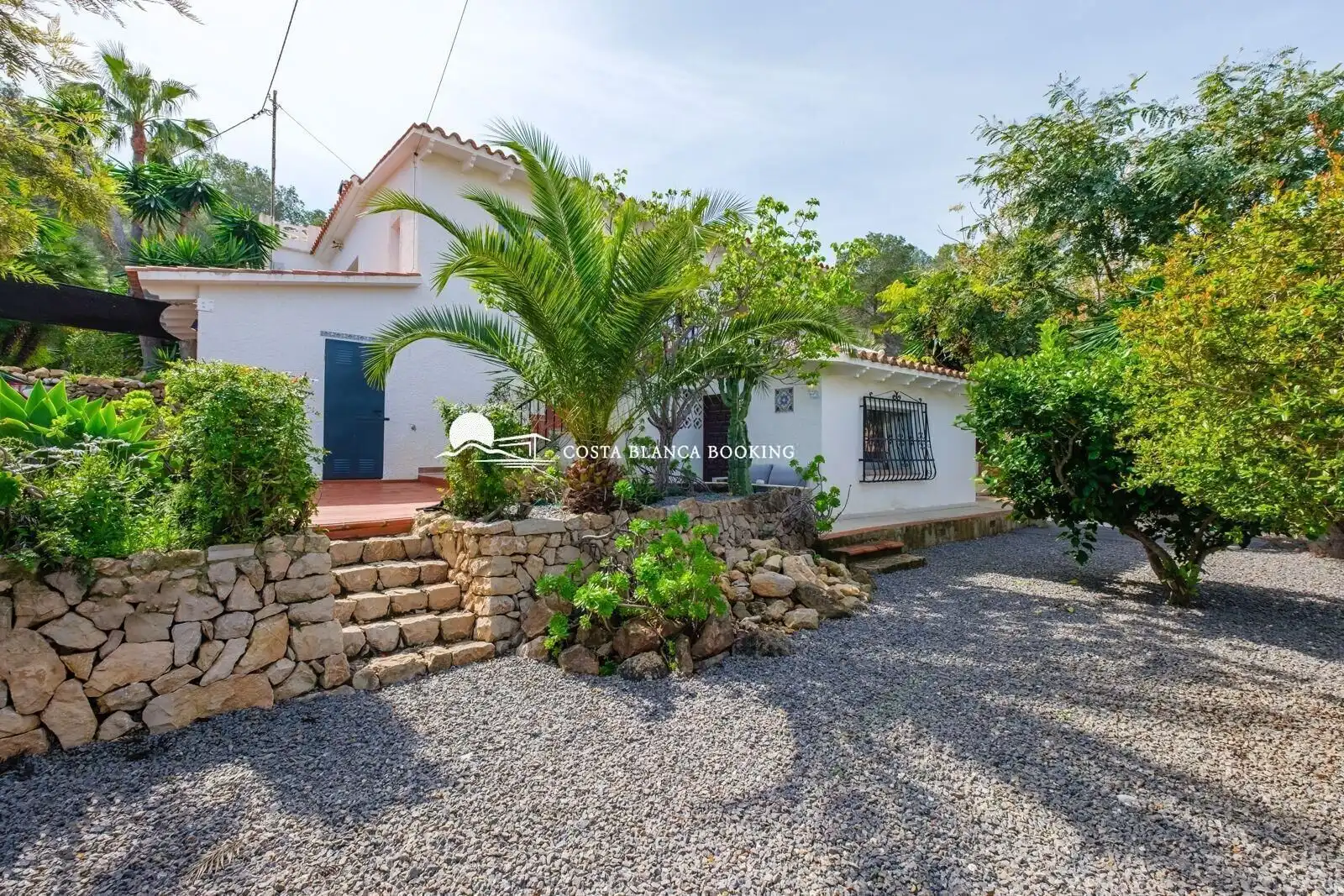 Vista exterior de Casa o chalet en venta en L'Alfàs del Pi con Terraza, Trastero y Piscina