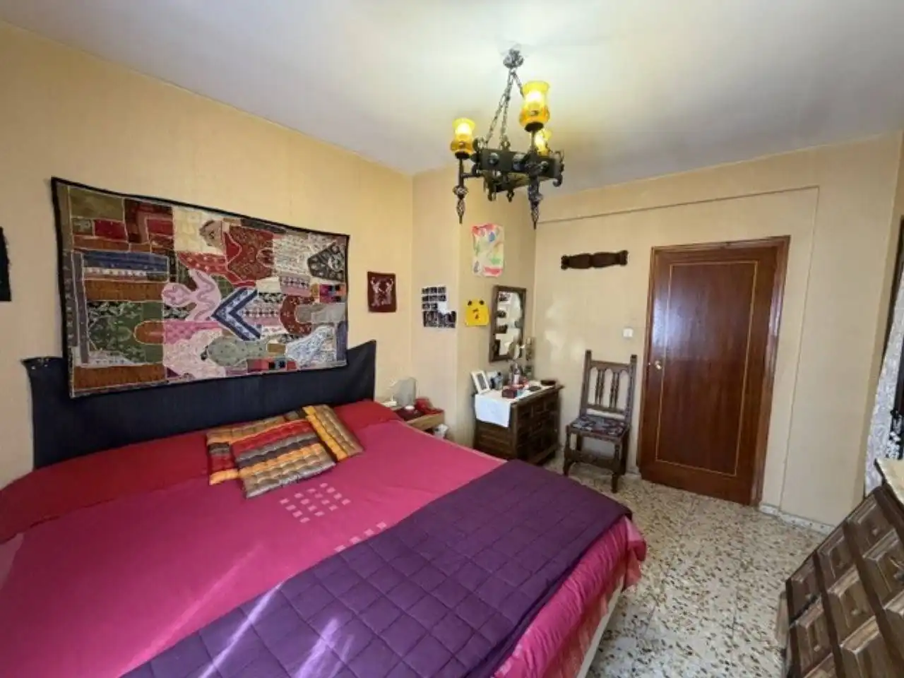 Dormitori de Casa o xalet en venda en Rascafría amb Jardí privat, Terrassa i Moblat