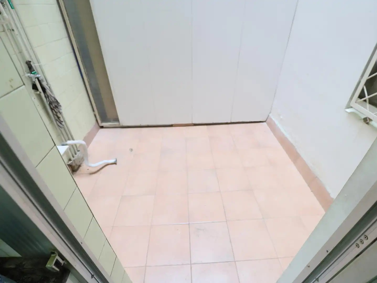Piso en venta en Esplugues de Llobregat con Balcón