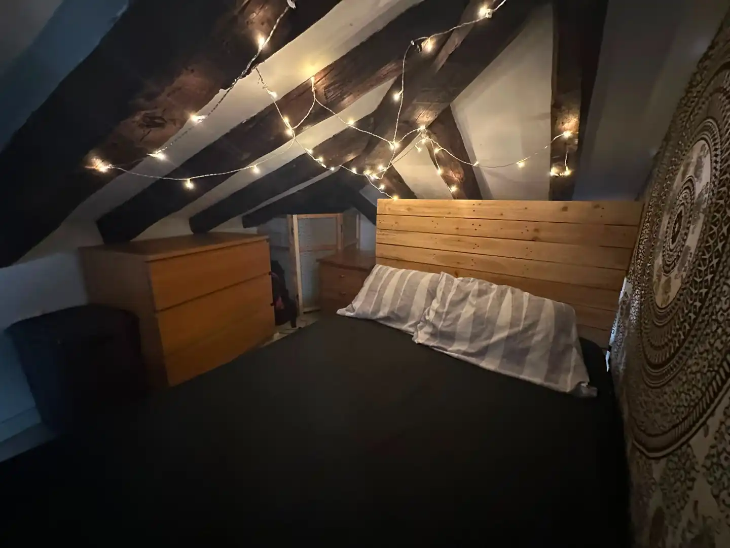 Schlafzimmer von Wohnung zum Verkauf in Madrid mit Klimaanlage, Möbliert und Ofen