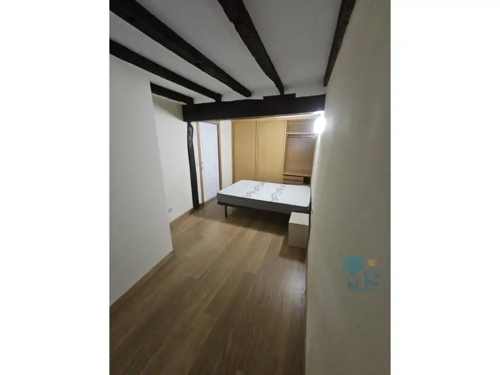 Bedroom of Flat for sale in Errenteria