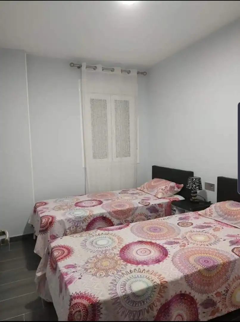 Habitación de Piso de alquiler en Roquetas de Mar con Aire acondicionado, Calefacción y Terraza