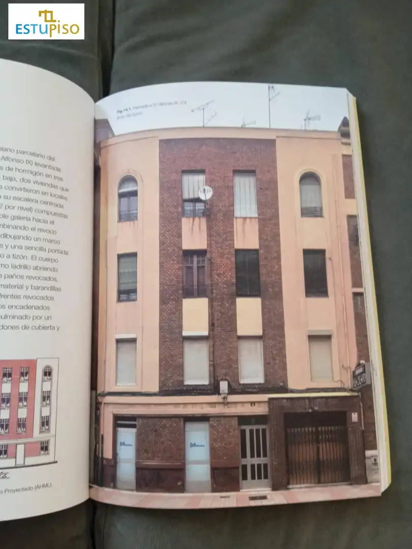 Exterior view of Buildings for sale in León Capital 