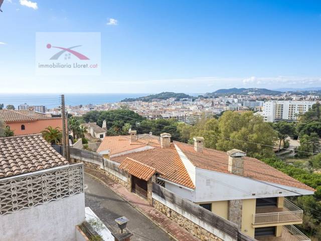 Casa-chalet en Venta en Mas Baell - Can Carbó