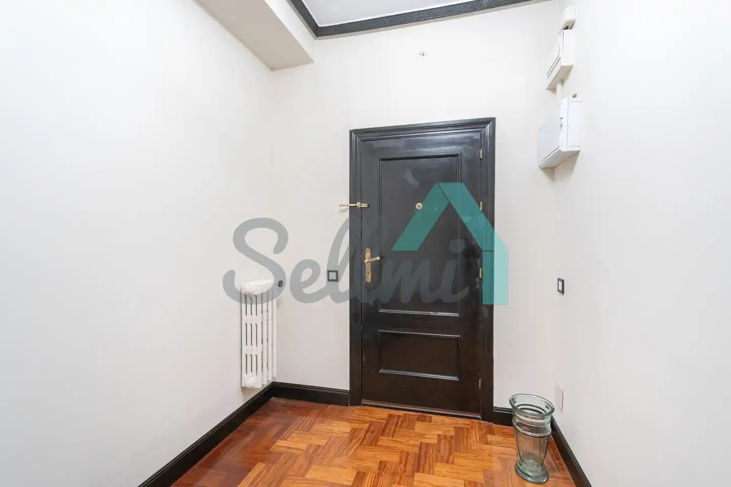 Piso en venta en Oviedo  con Calefacción, Parquet y Terraza