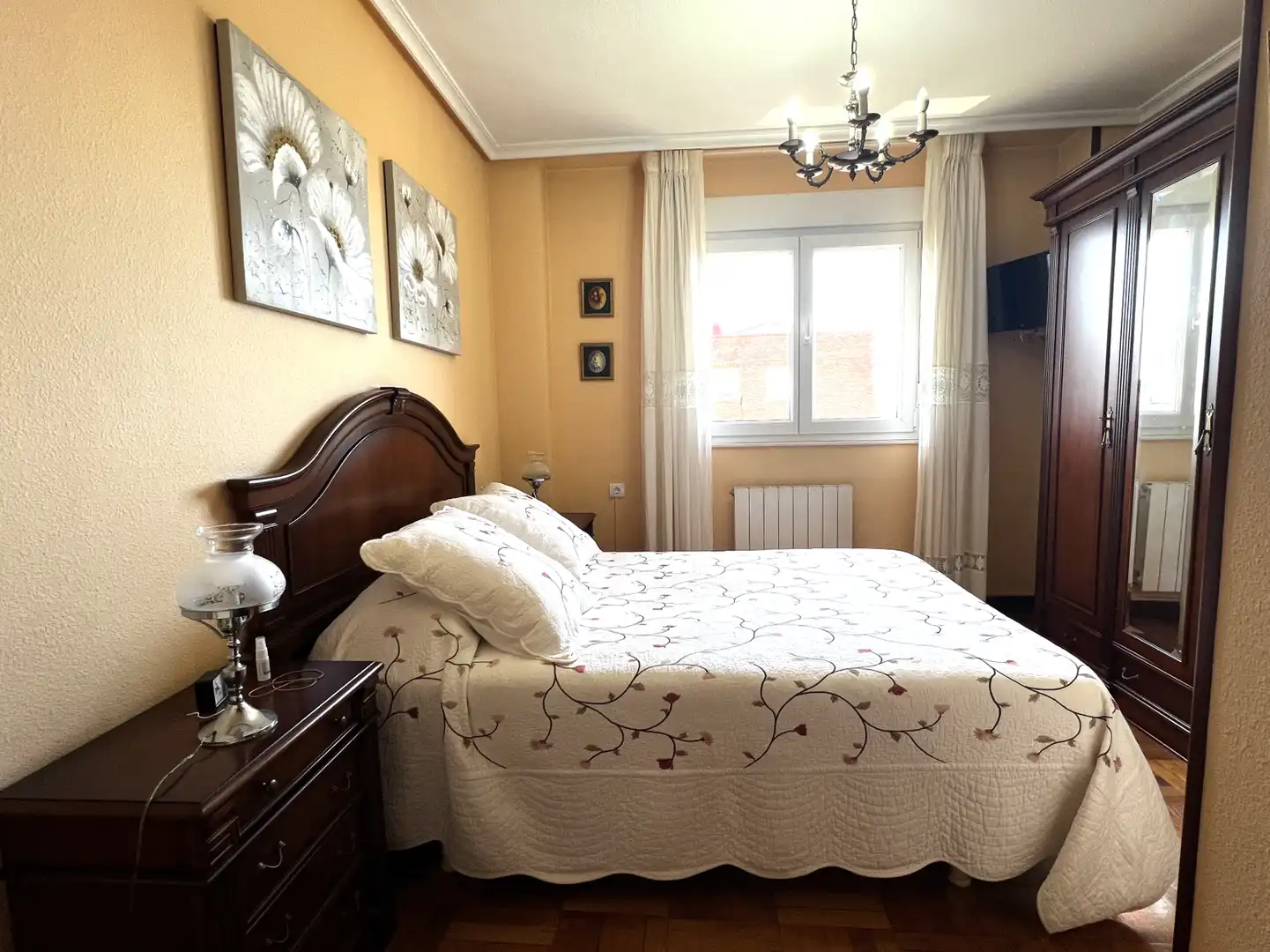 Bedroom of Flat for sale in Santander  with Heating, Parquet flooring and Storage room