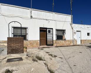 Vista exterior de Finca rústica en venda en Hondón de las Nieves / El Fondó de les Neus amb Aire condicionat, Calefacció i Jardí privat