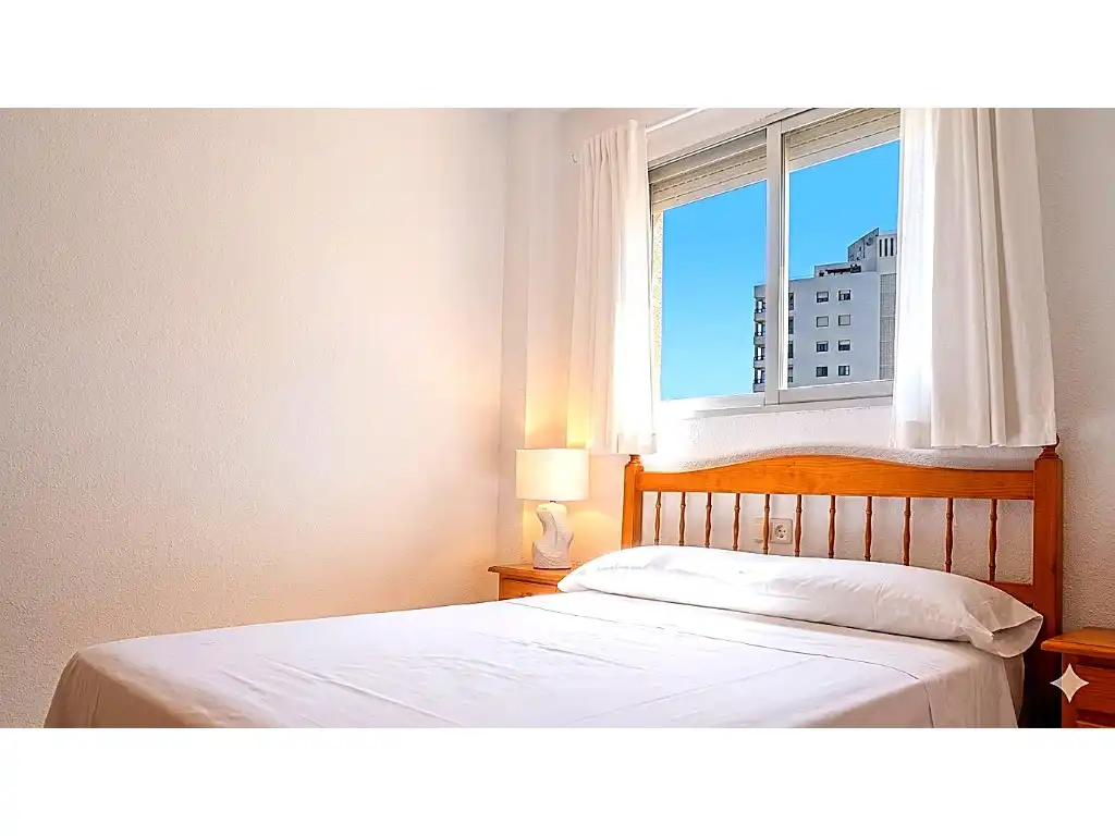 Dormitori de Apartament en venda en Calpe / Calp amb Aire condicionat, Jardí privat i Terrassa