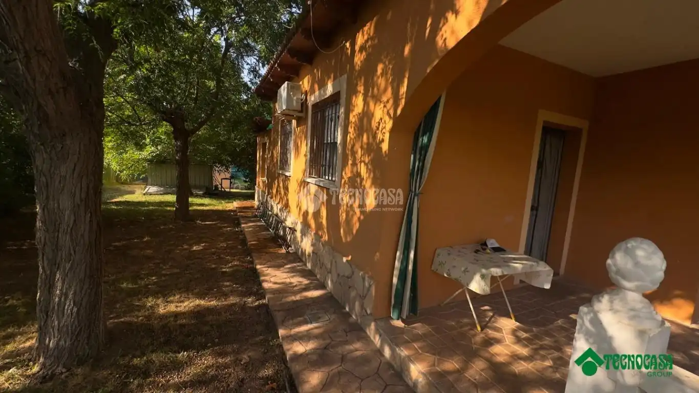 Jardín de Casa o chalet en venta en Illana con Aire acondicionado, Calefacción y Piscina